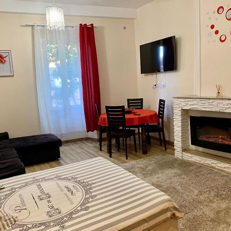Splendide Studio Au Coeur Historique De Frejus Διαμέρισμα Εξωτερικό φωτογραφία